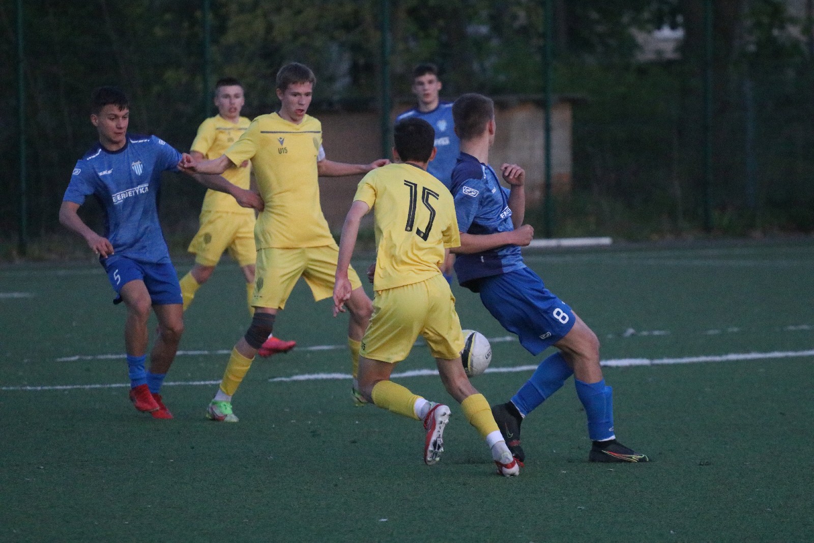Juniorzy ze Lwowa lepsi od juniorów Konfeksu Legnica