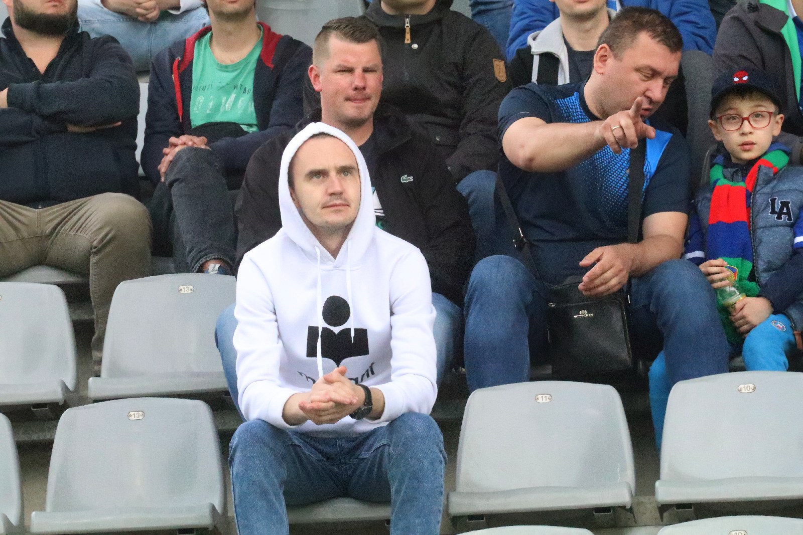 Ponad cztery tysiące kibiców oglądało mecz Miedź - Chrobry