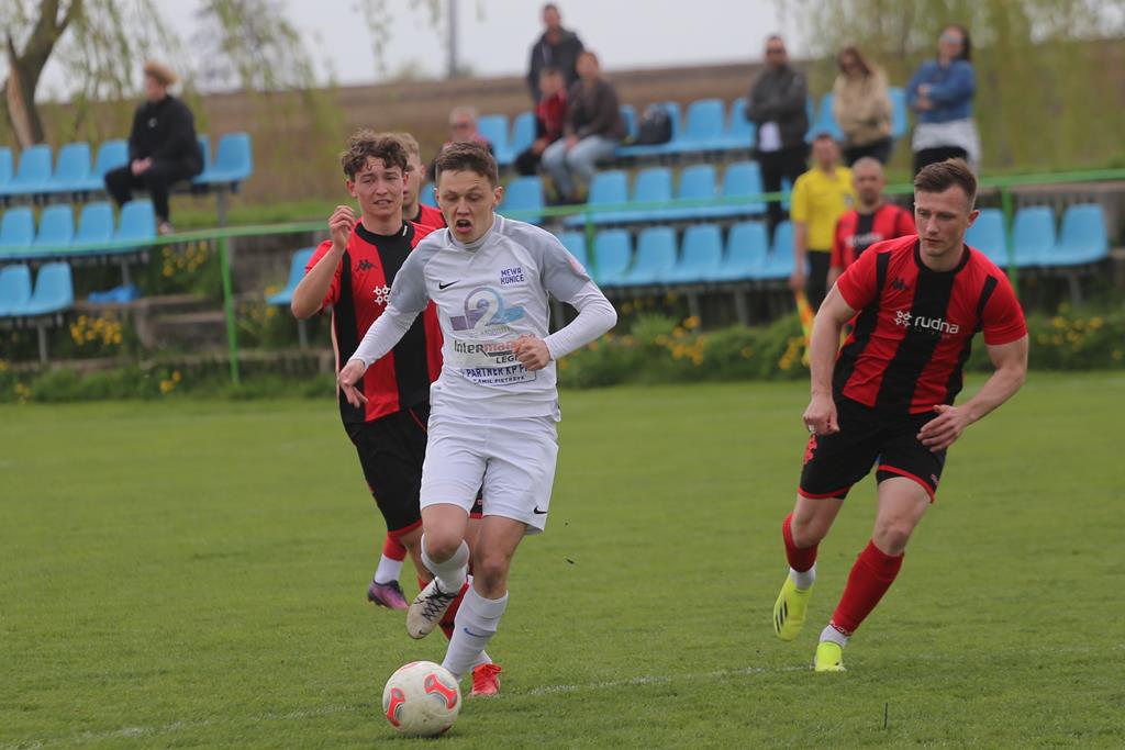 Trwa passa Mewy. Kuniczanie pokonali u siebie Spartę Rudna