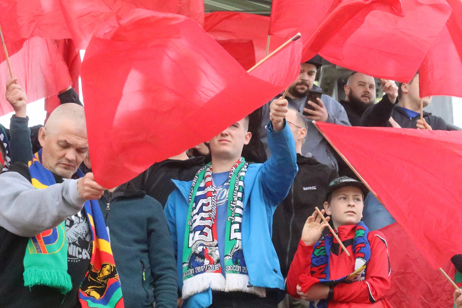 Ponad cztery tysiące kibiców oglądało mecz Miedź - Chrobry