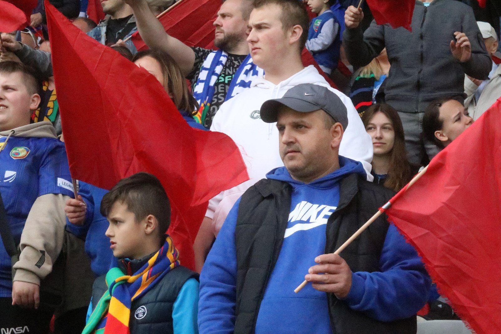 Ponad cztery tysiące kibiców oglądało mecz Miedź - Chrobry