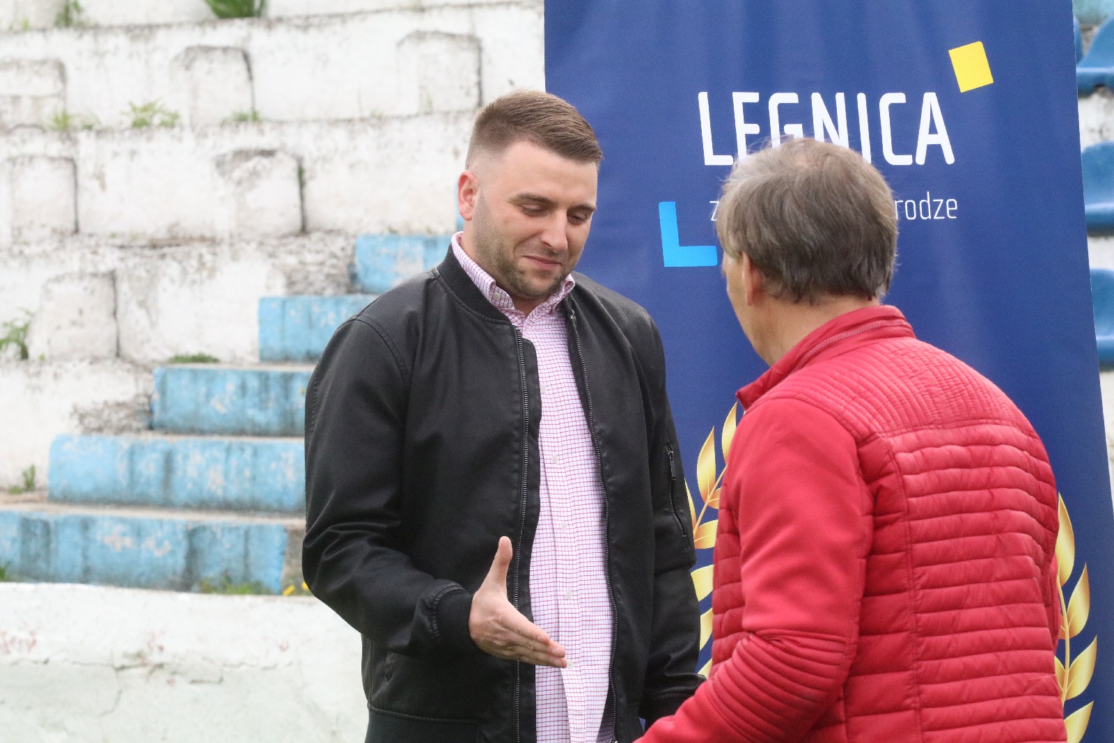Dziewięć bramek podczas pojedynku Konfeksu z Iskrą