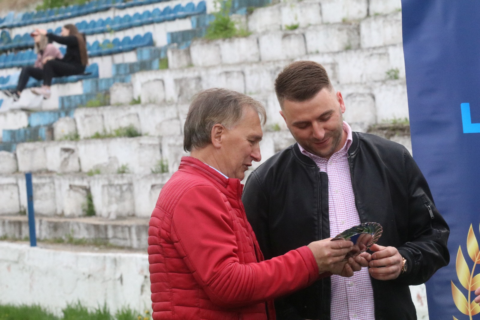 Dziewięć bramek podczas pojedynku Konfeksu z Iskrą