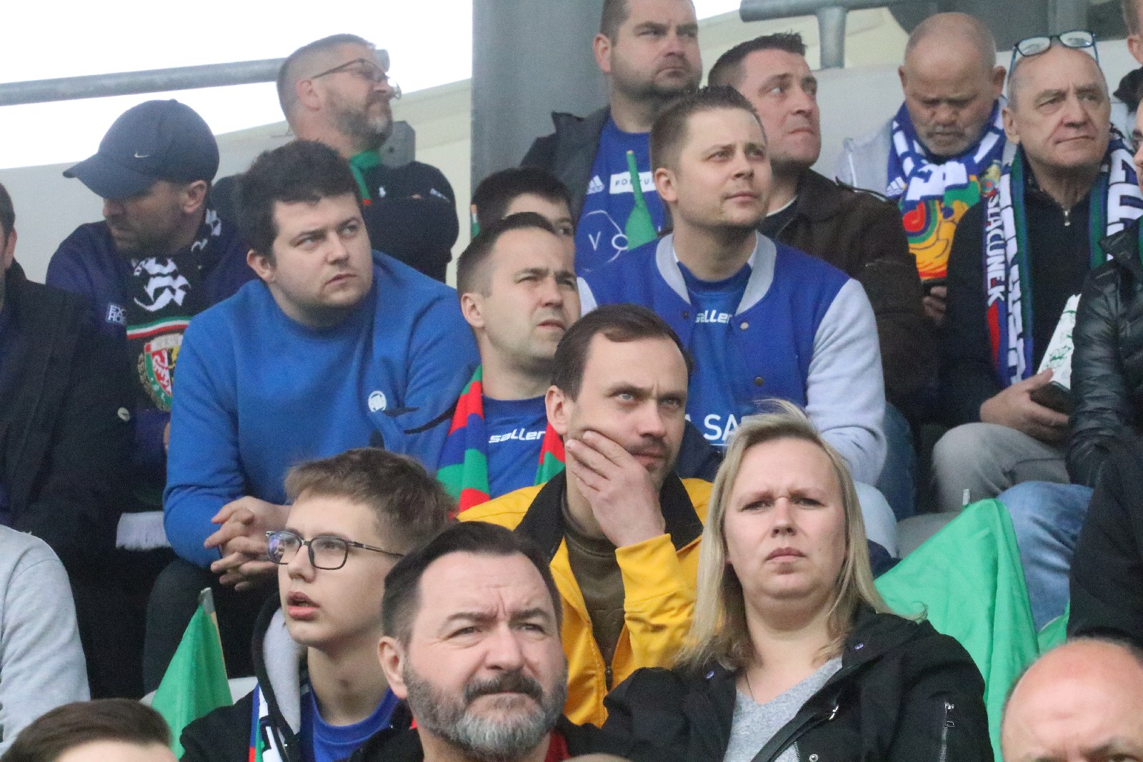Ponad cztery tysiące kibiców oglądało mecz Miedź - Chrobry