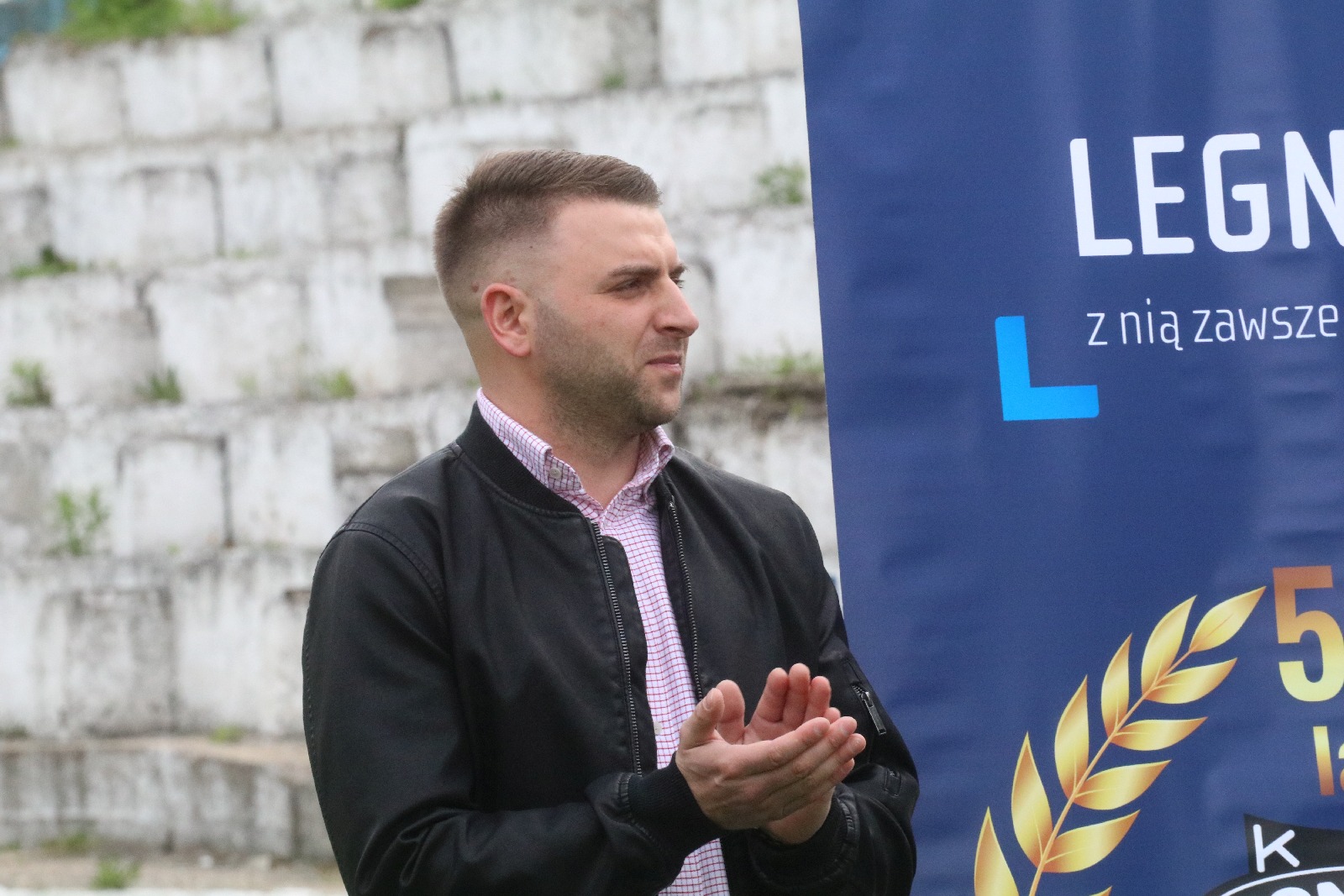 Dziewięć bramek podczas pojedynku Konfeksu z Iskrą