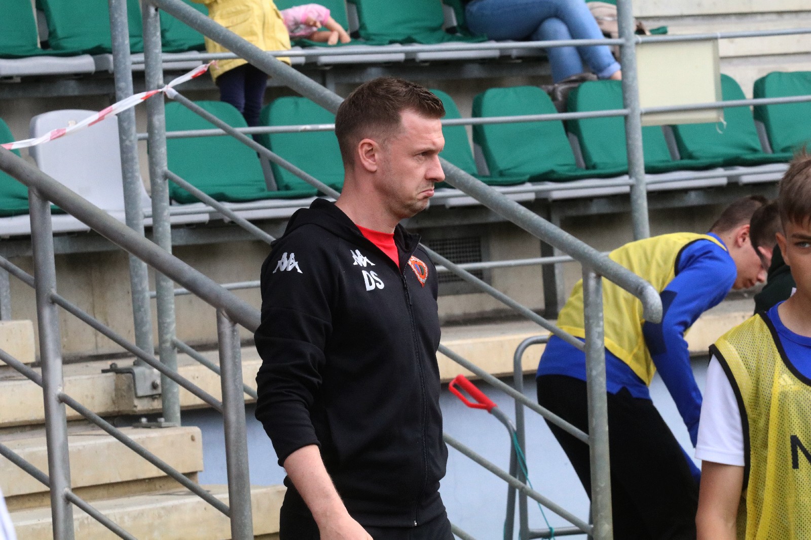 Miedź Legnica po golu Patryka Makucha pokonała Chrobrego