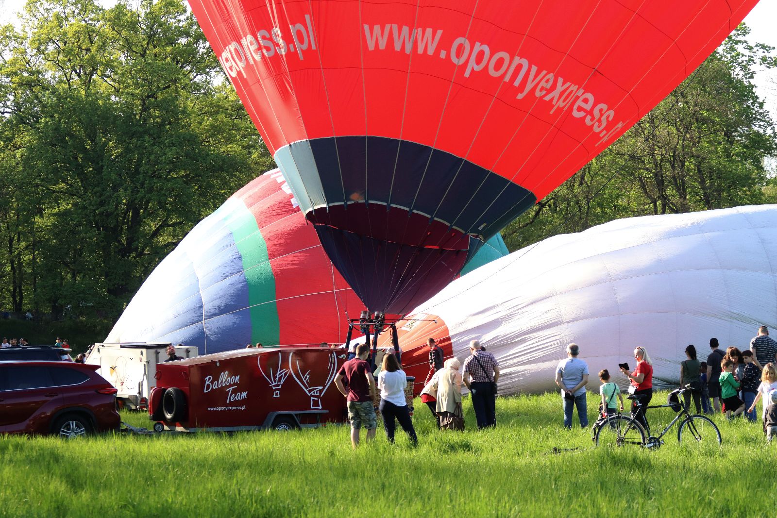 Zobaczcie niesamowity pokaz balonów z okazji Dnia Hutnika