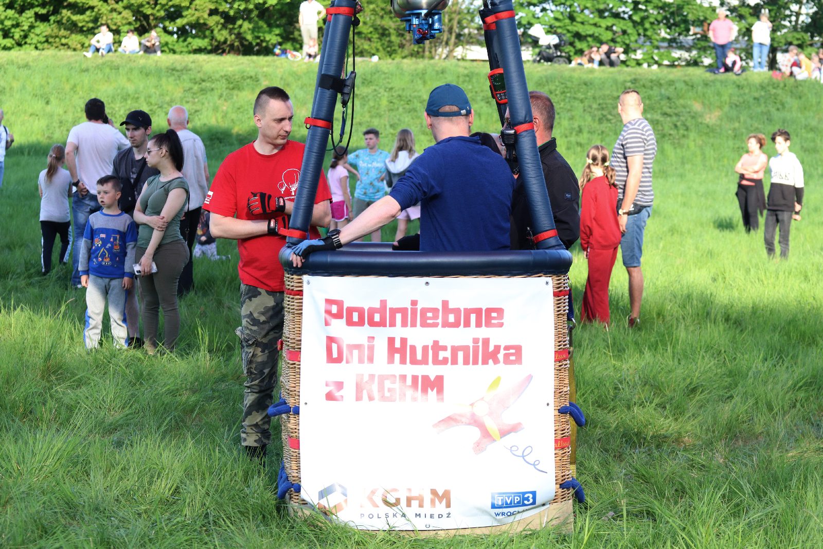 Zobaczcie niesamowity pokaz balonów z okazji Dnia Hutnika