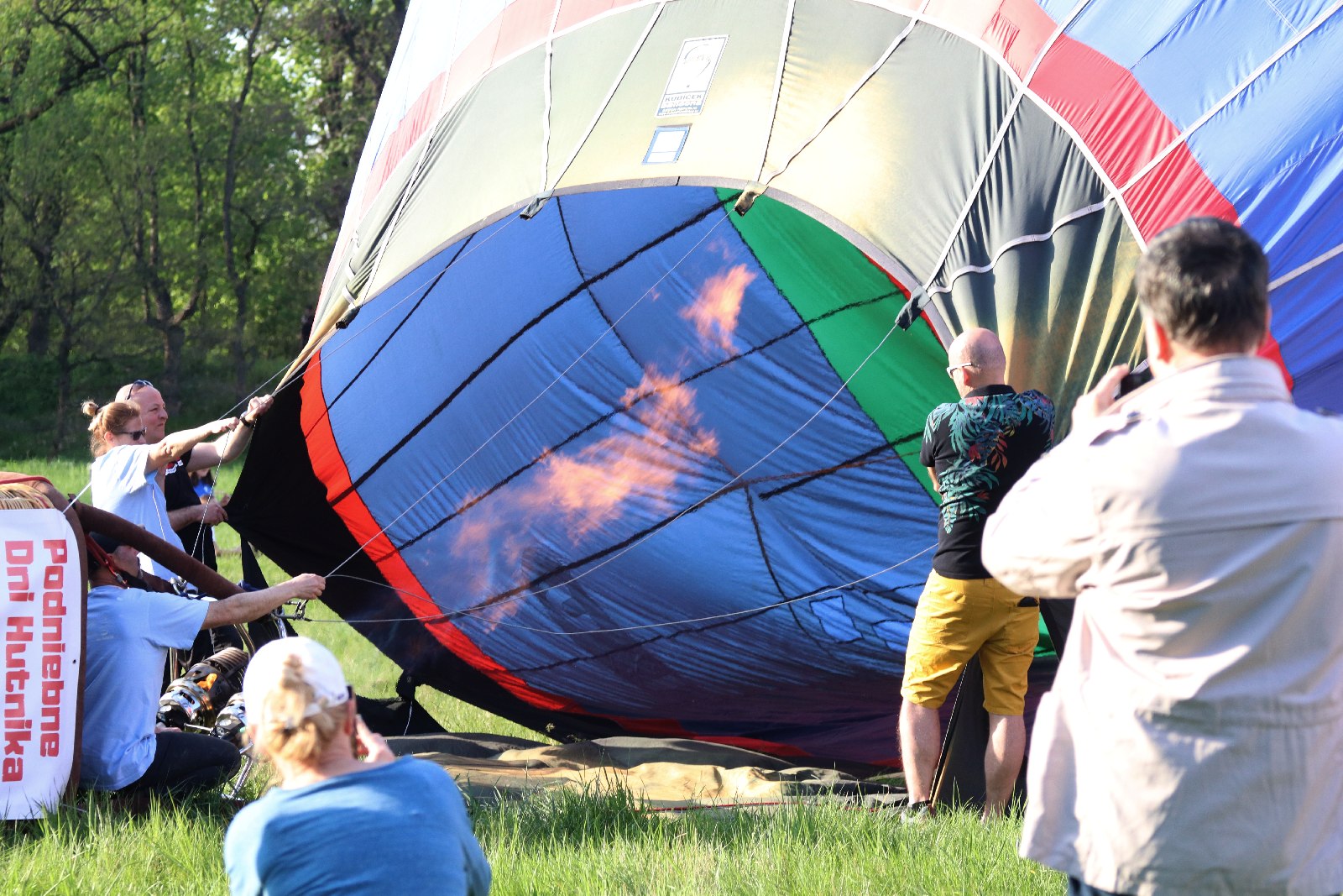 Zobaczcie niesamowity pokaz balonów z okazji Dnia Hutnika