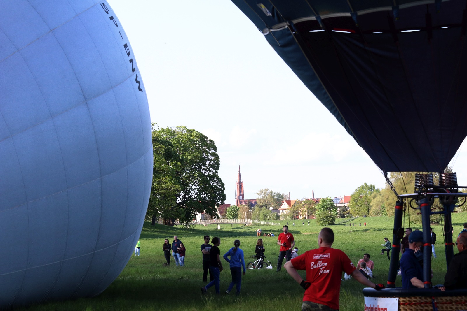 Zobaczcie niesamowity pokaz balonów z okazji Dnia Hutnika