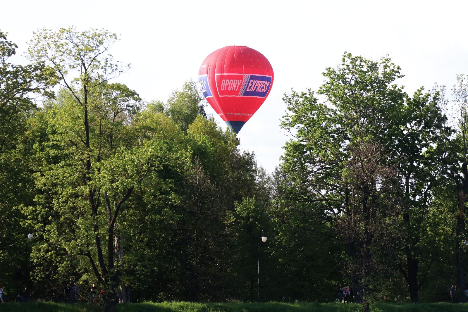 Zobaczcie niesamowity pokaz balonów z okazji Dnia Hutnika