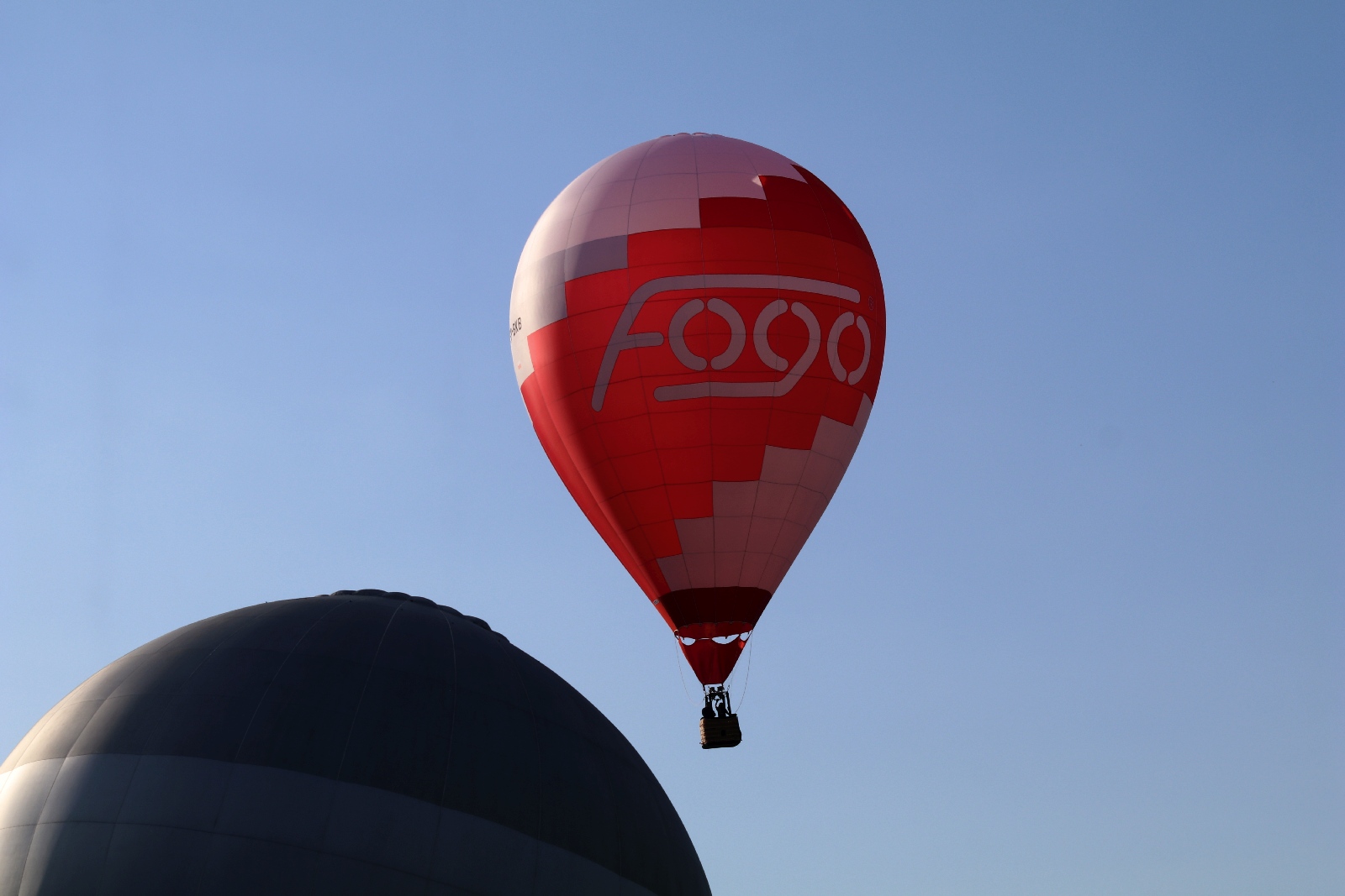 Zobaczcie niesamowity pokaz balonów z okazji Dnia Hutnika