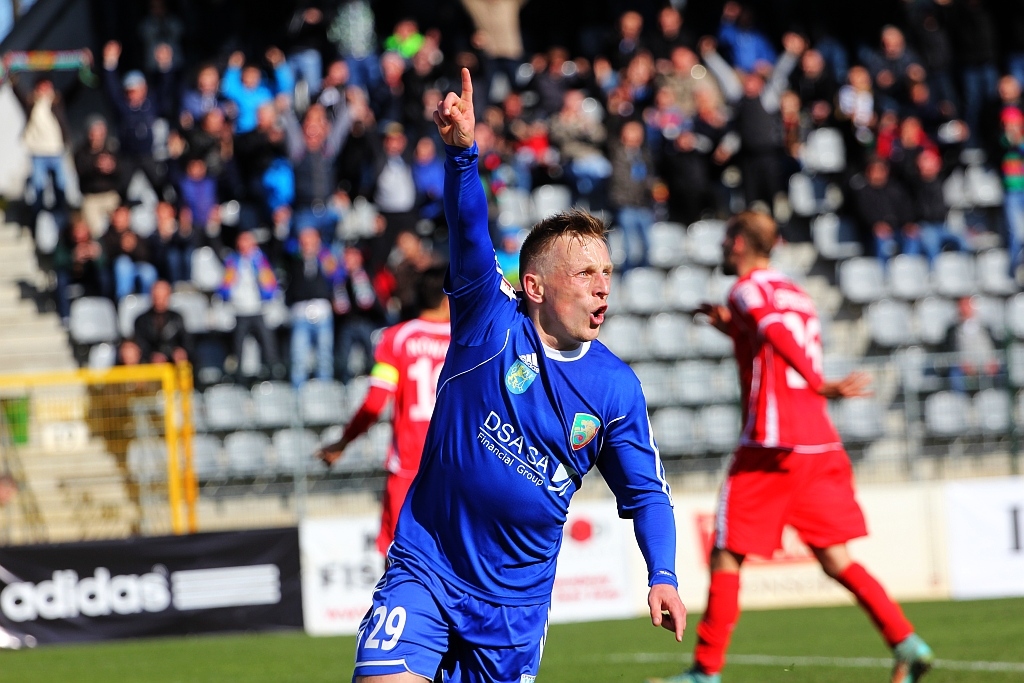 15 lat, 30 goli i 265 meczów Marcina Garucha w Miedzi Legnica