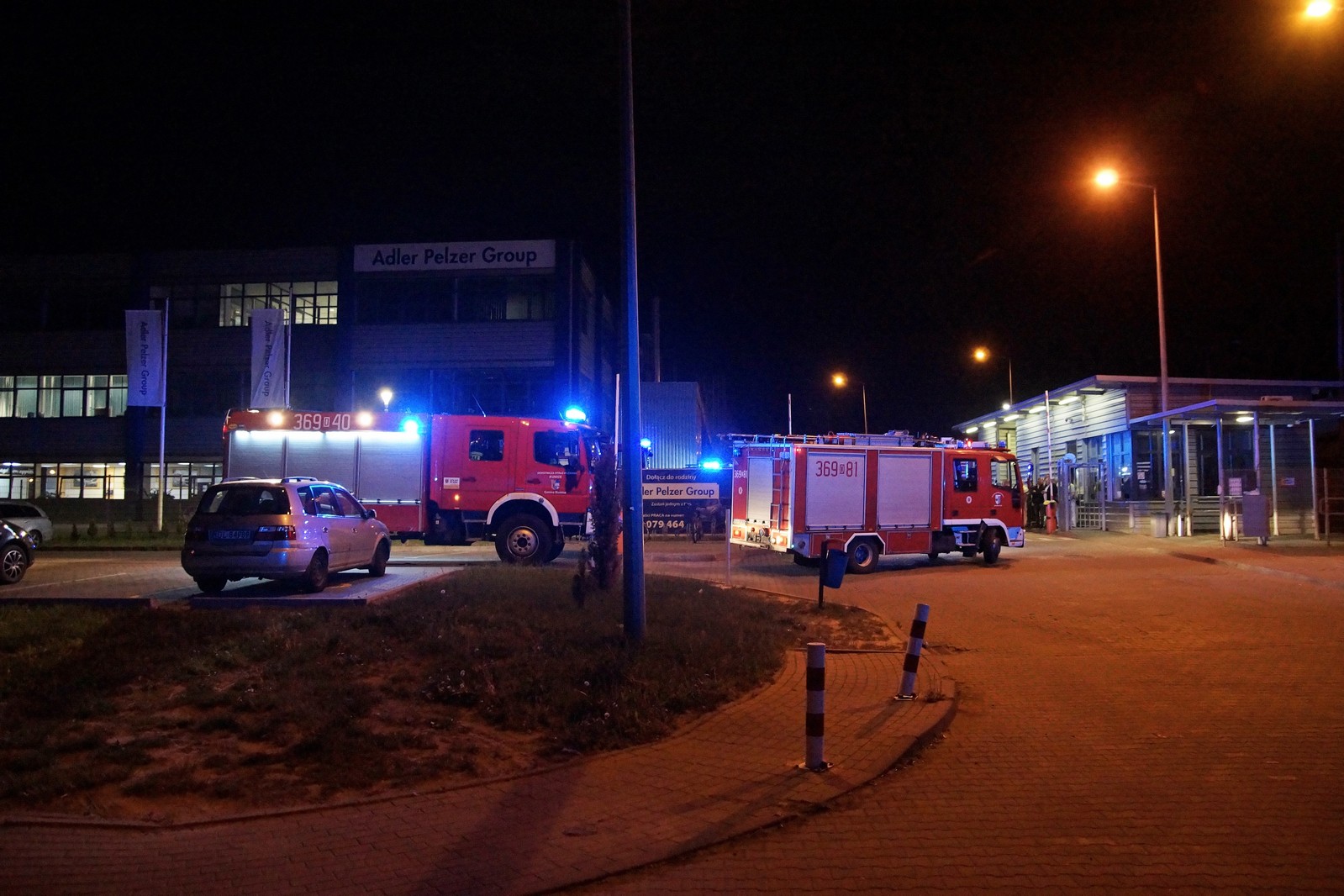 Pożar hali produkcyjnej firmy Adler w LSSE