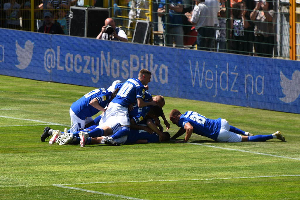Miedż wygrywa ostatni domowy mecz w pierwszej lidze