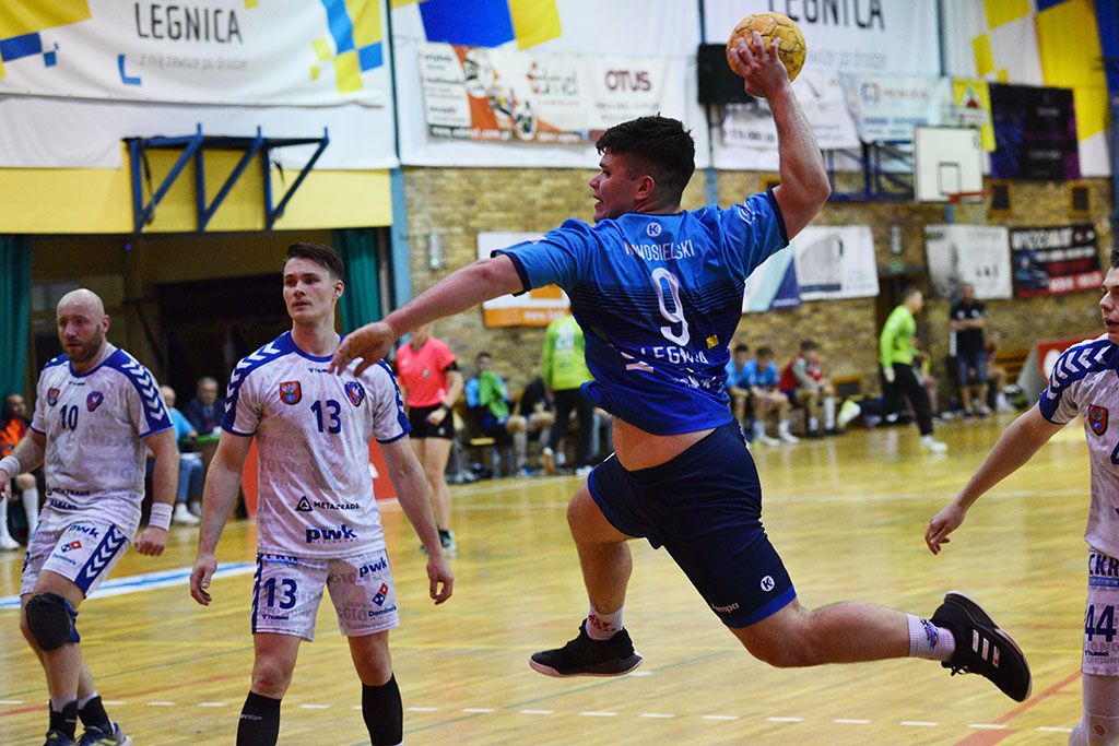 Kiepski koniec sezonu. Siódemka Miedź Huras Legnica przegrała