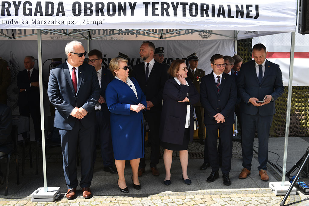 Terytorialsi ślubowali w centrum Legnicy