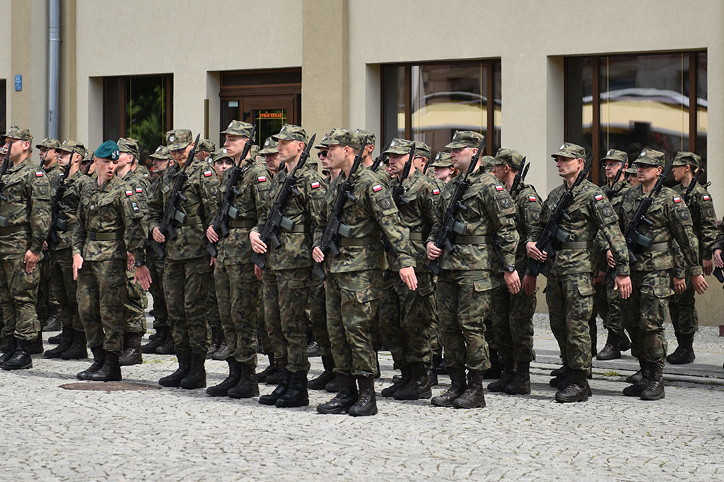 Terytorialsi ślubowali w centrum Legnicy