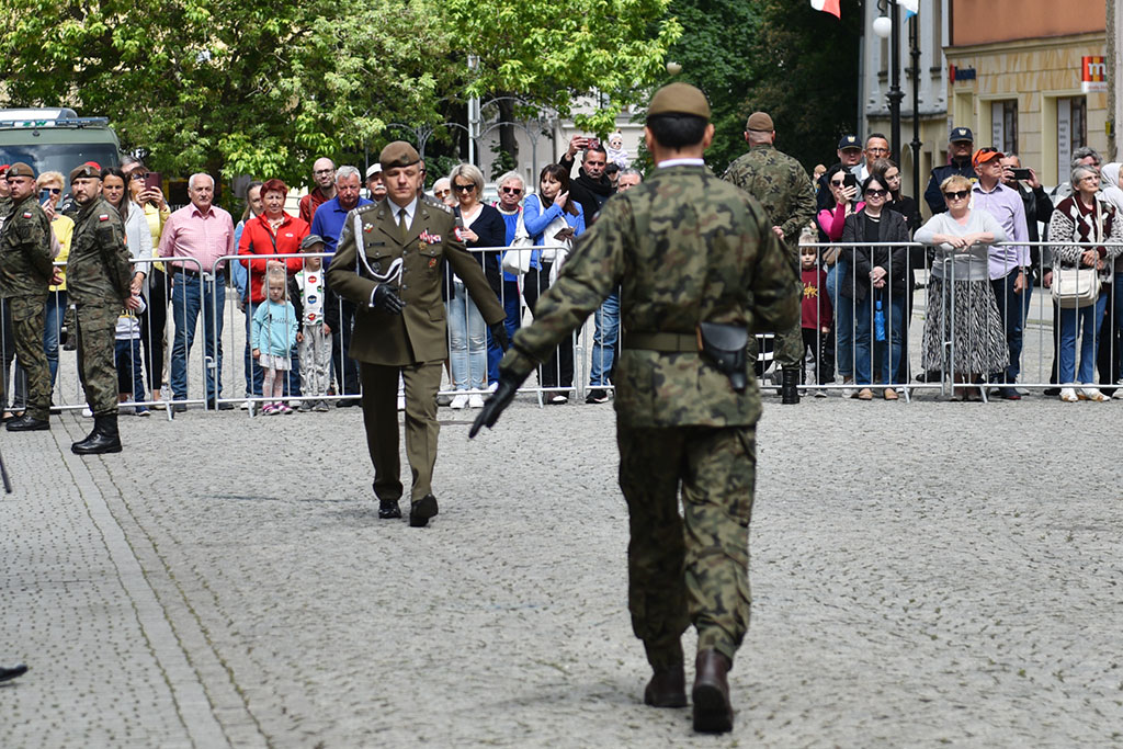 Terytorialsi ślubowali w centrum Legnicy