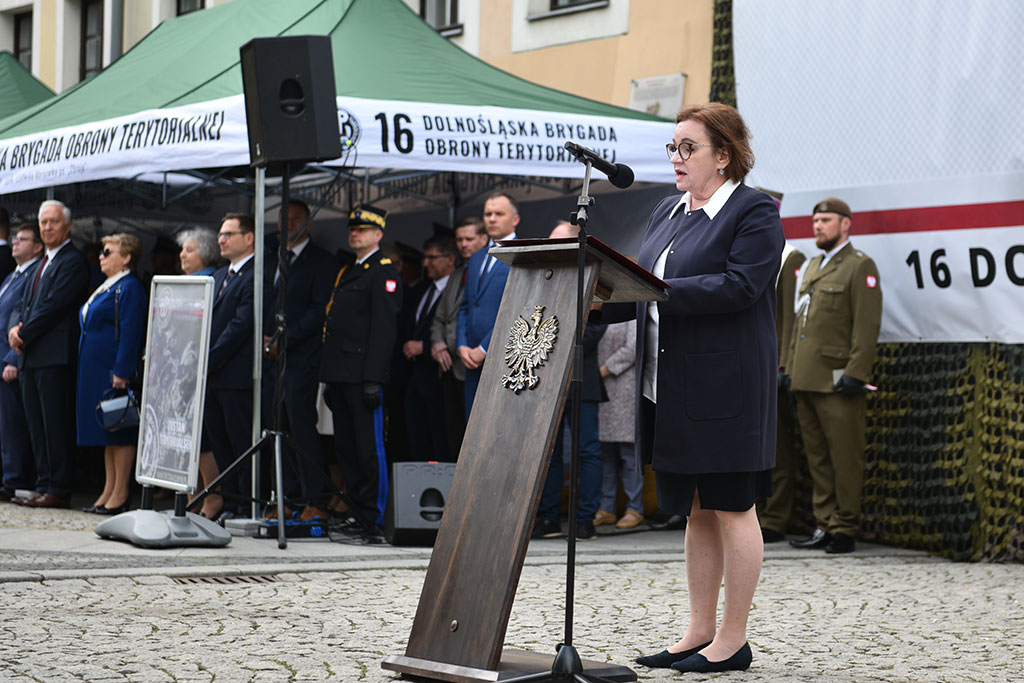 Terytorialsi ślubowali w centrum Legnicy
