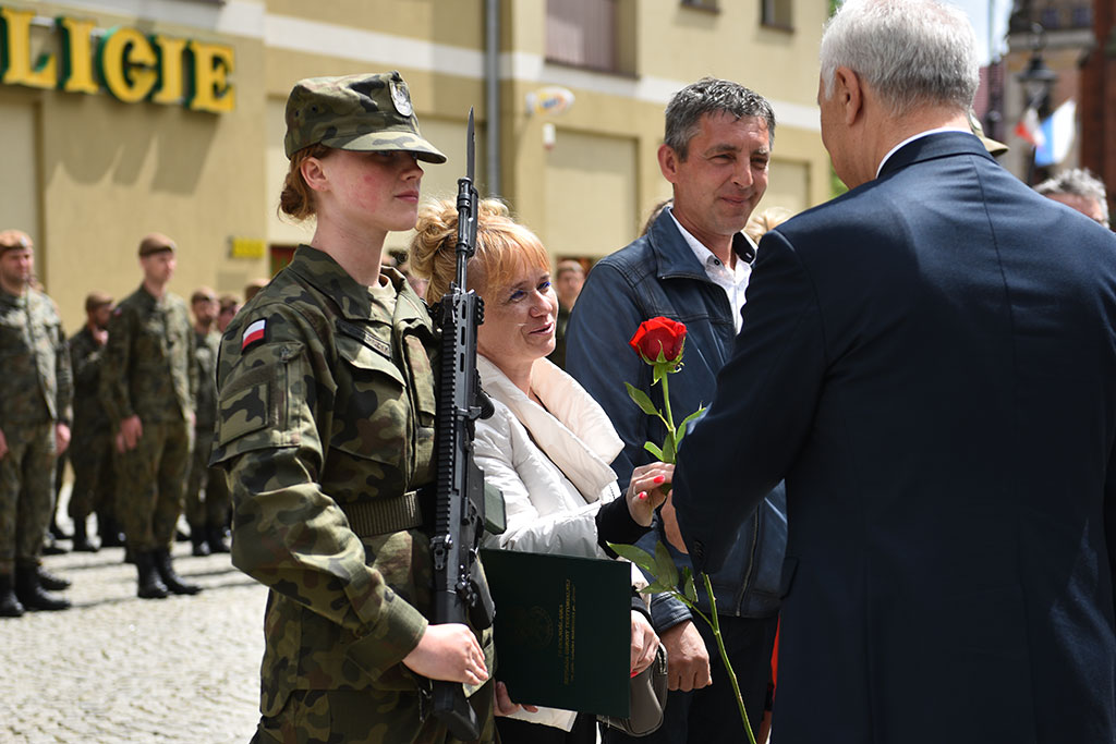 Terytorialsi ślubowali w centrum Legnicy