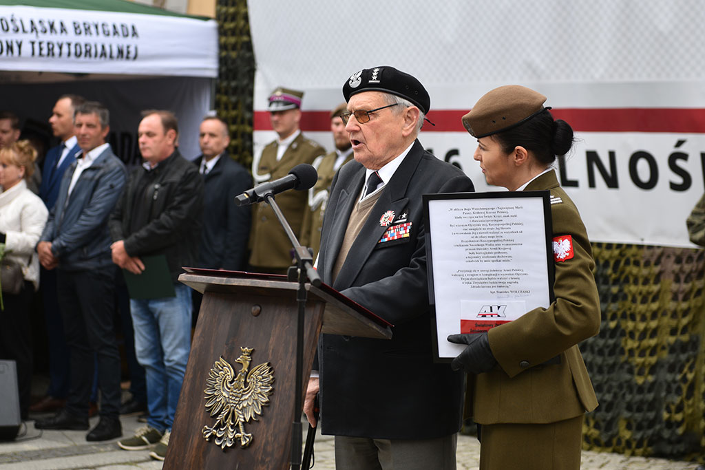 Terytorialsi ślubowali w centrum Legnicy