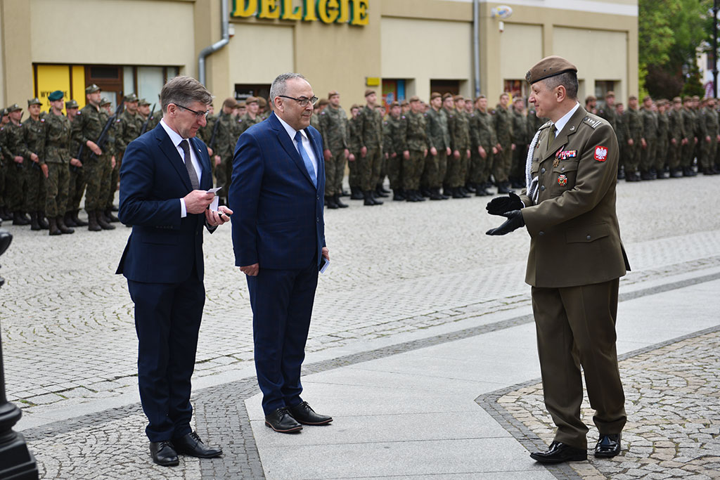 Terytorialsi ślubowali w centrum Legnicy