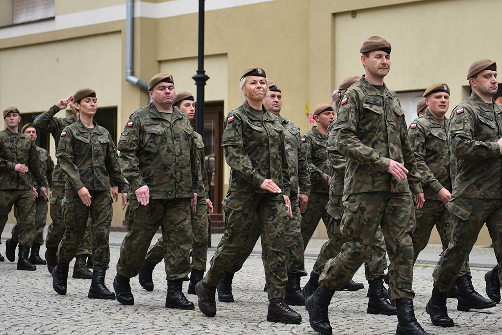 Terytorialsi ślubowali w centrum Legnicy