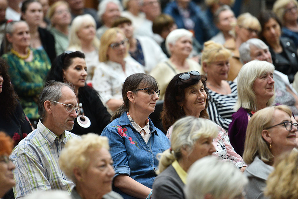 Elżbieta Dzikowska bohaterką 20. Spotkania Kobiet