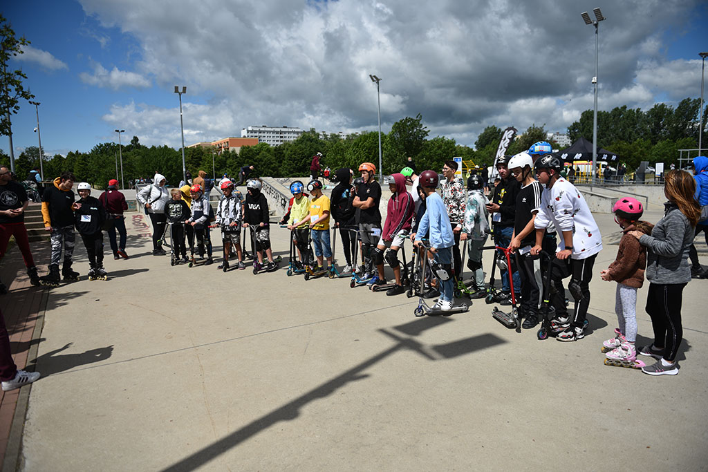 Mistrzostwa Legnicy na Skateparku. Patrzcie i podziwiajcie