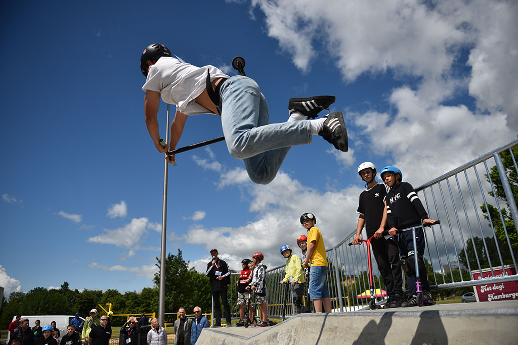 Mistrzostwa Legnicy na Skateparku. Patrzcie i podziwiajcie