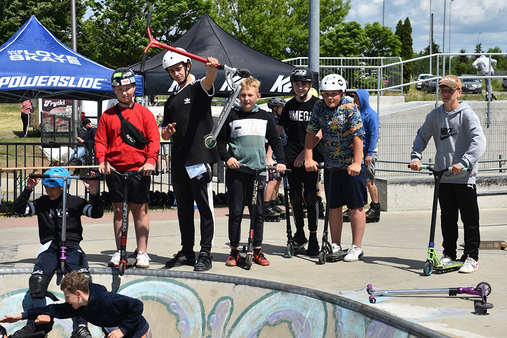 Mistrzostwa Legnicy na Skateparku. Patrzcie i podziwiajcie