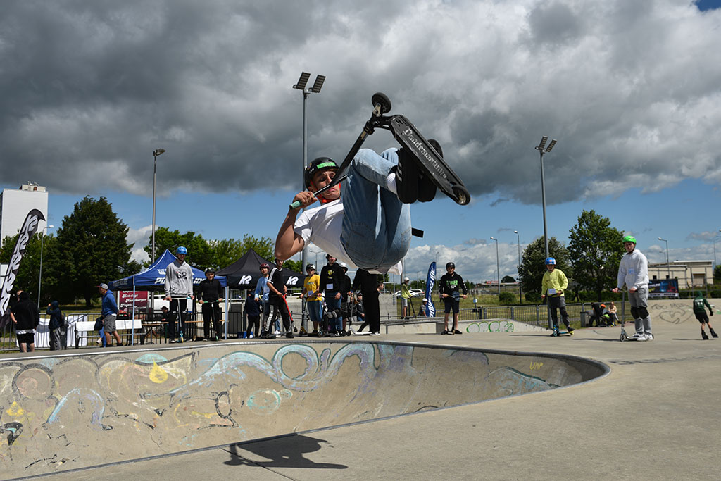 Mistrzostwa Legnicy na Skateparku. Patrzcie i podziwiajcie