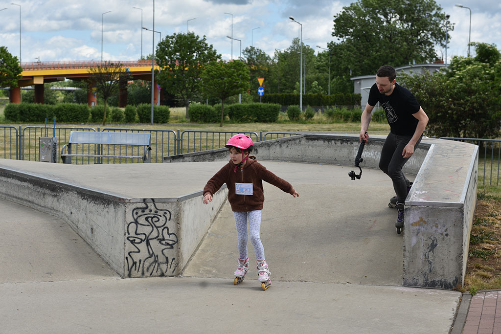 Mistrzostwa Legnicy na Skateparku. Patrzcie i podziwiajcie