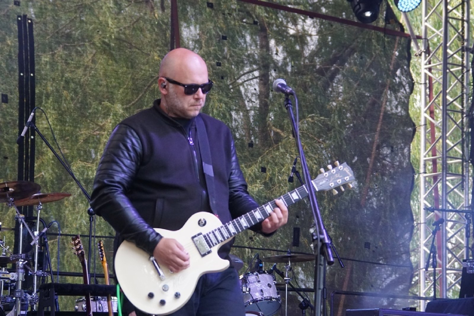 Kunice bawiły się z Kobranocką, Różami Europy i Kuśką Brothers