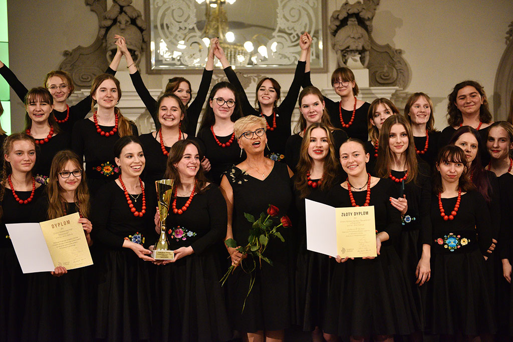 Zespół Wokalny Rondo po raz trzeci laureatem Grand Prix Cantatu