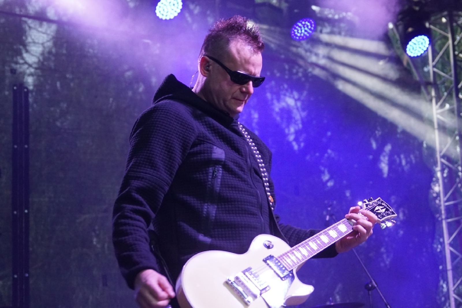 Kunice bawiły się z Kobranocką, Różami Europy i Kuśką Brothers