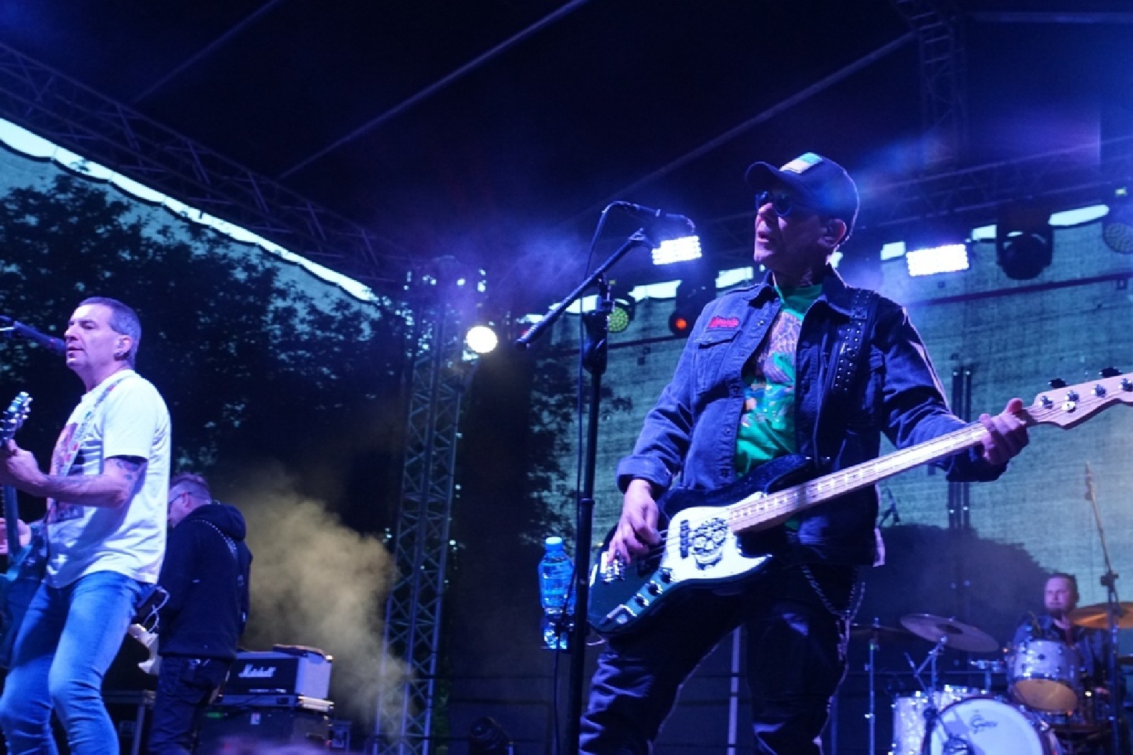 Kunice bawiły się z Kobranocką, Różami Europy i Kuśką Brothers