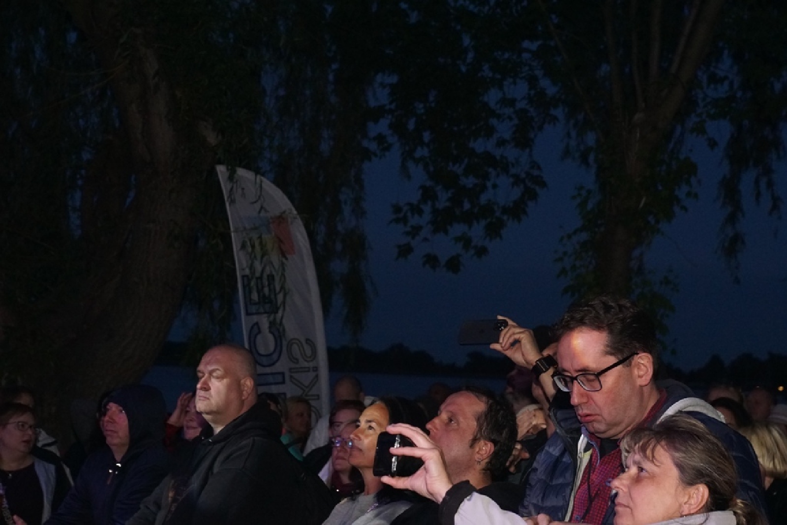 Kunice bawiły się z Kobranocką, Różami Europy i Kuśką Brothers