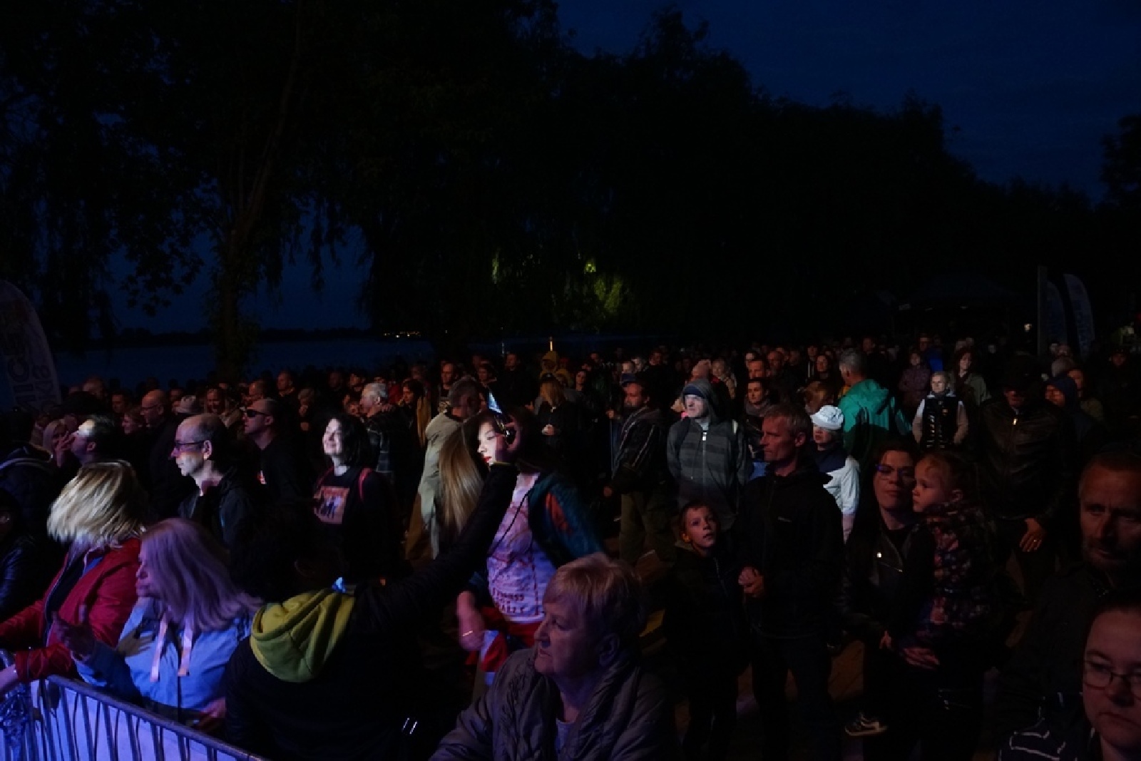 Kunice bawiły się z Kobranocką, Różami Europy i Kuśką Brothers