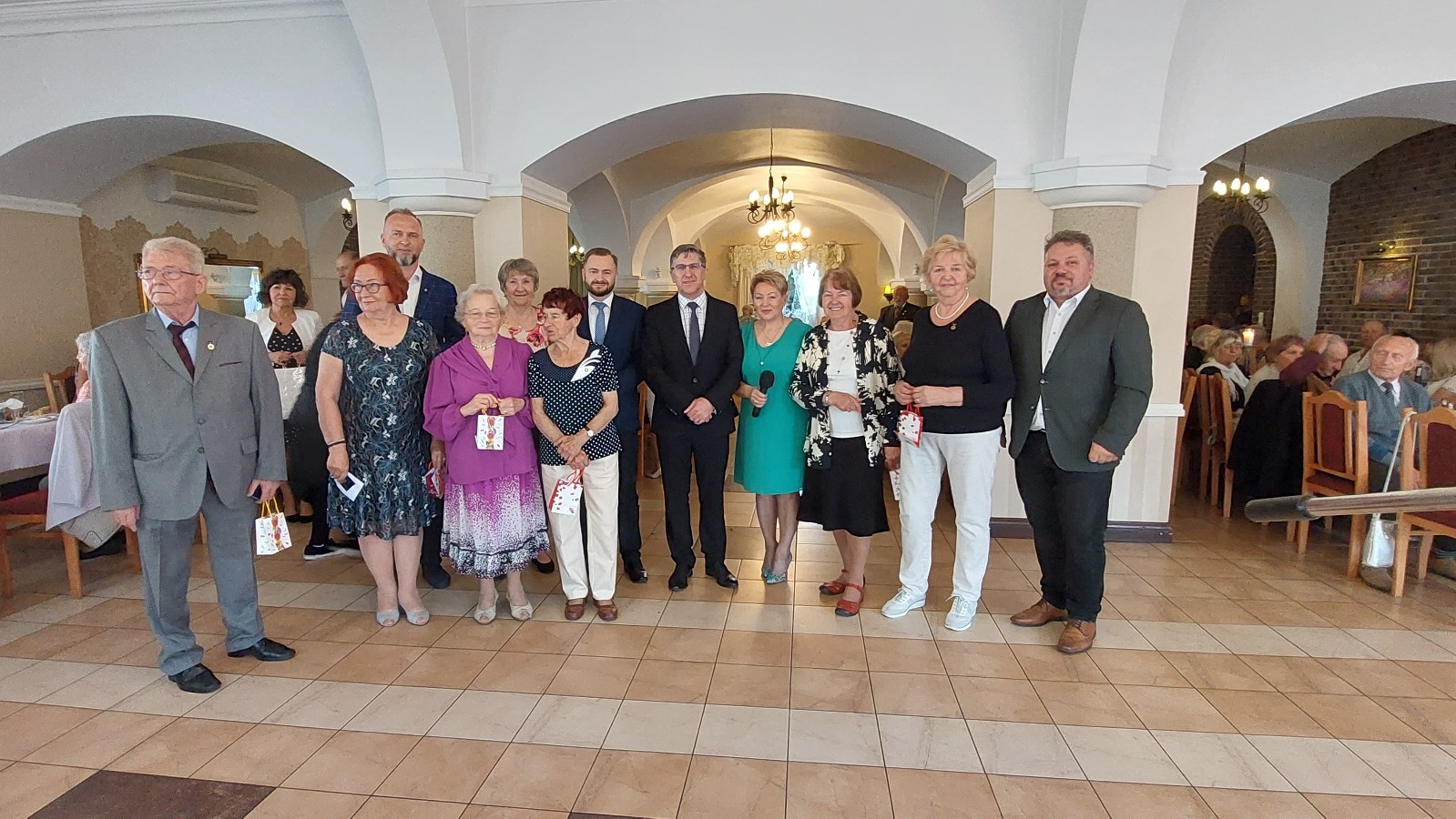Legniccy emeryci, renciści i inwalidzi na dorocznym spotkaniu