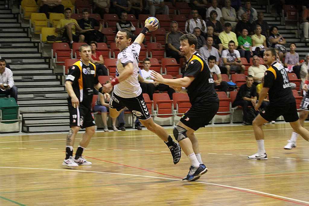 Zdjęcia Adama Skrabani z lat 2008 - 2021, kiedy grał w Legnicy