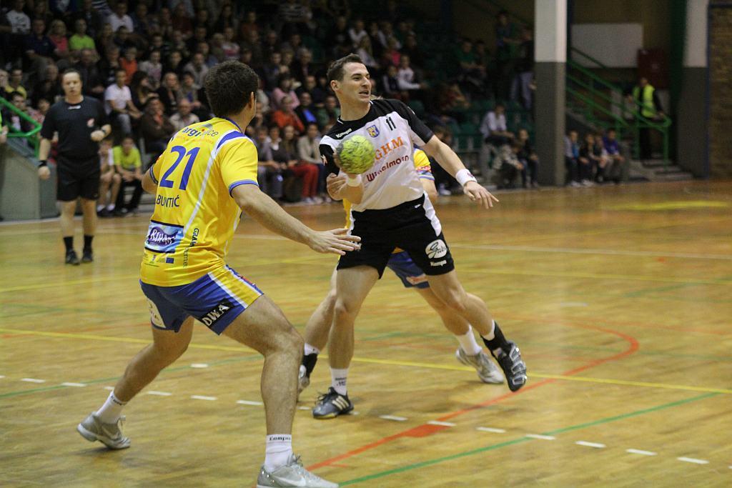 Zdjęcia Adama Skrabani z lat 2008 - 2021, kiedy grał w Legnicy