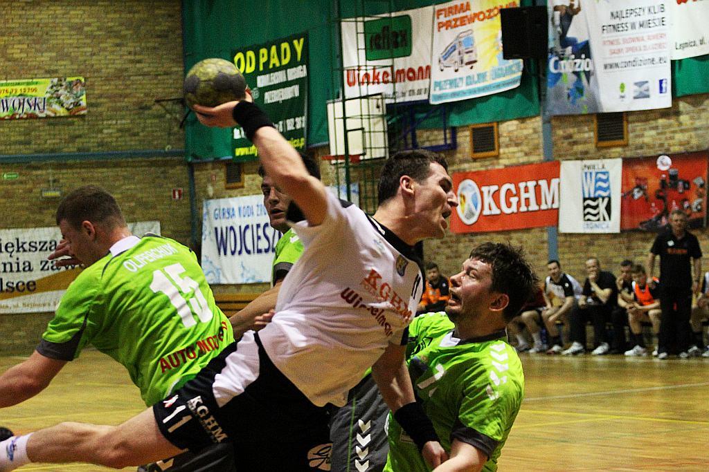 Zdjęcia Adama Skrabani z lat 2008 - 2021, kiedy grał w Legnicy