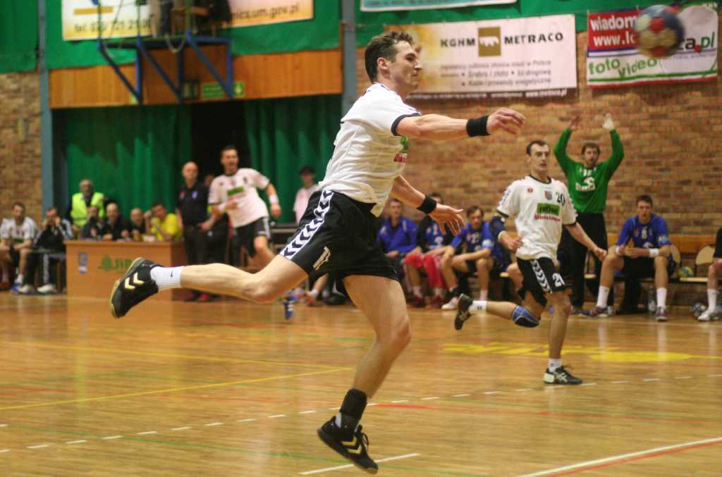 Zdjęcia Adama Skrabani z lat 2008 - 2021, kiedy grał w Legnicy