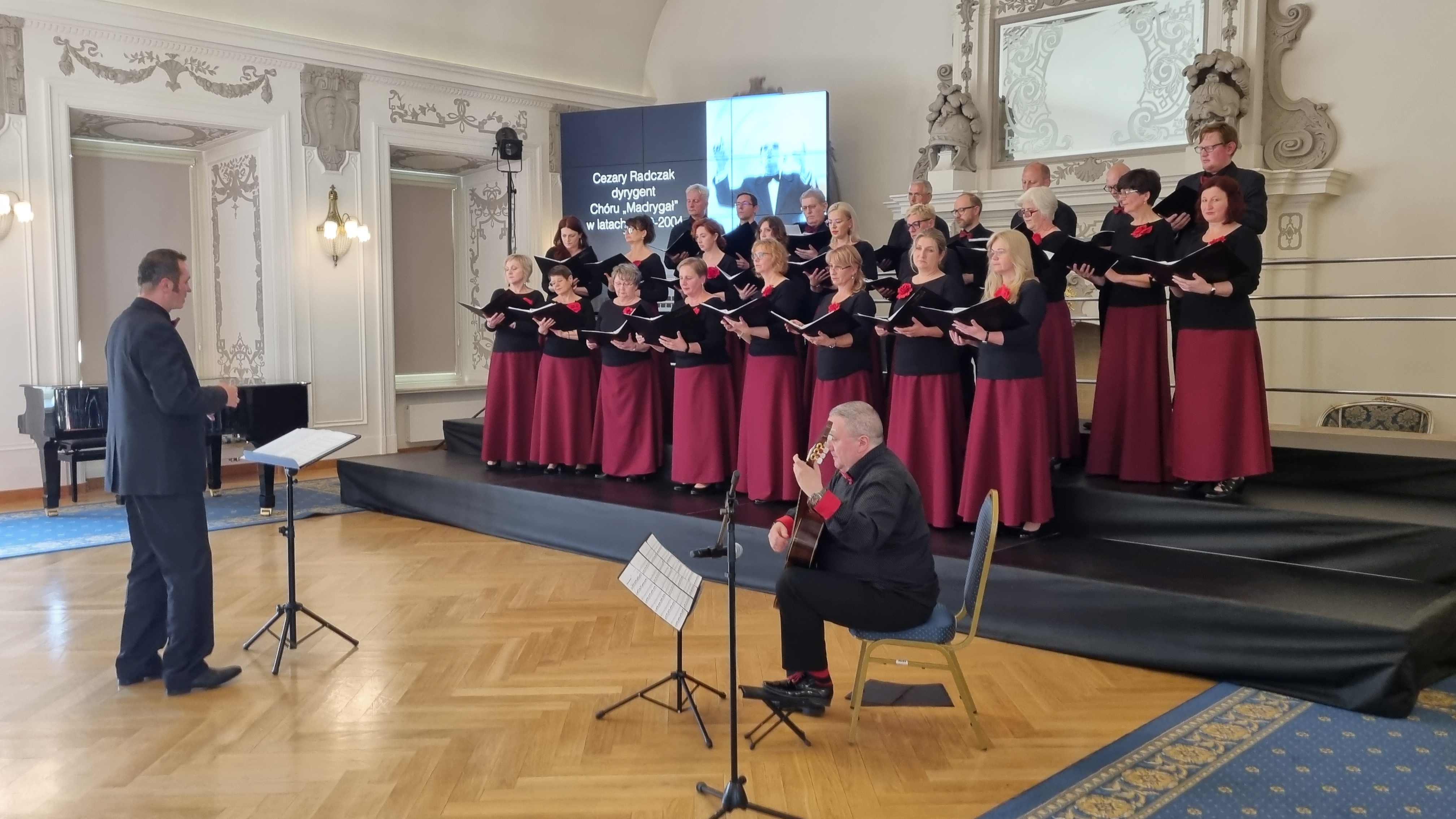 Cezaremu Radczakowi w hołdzie zaśpiewali w Sali Królewskiej