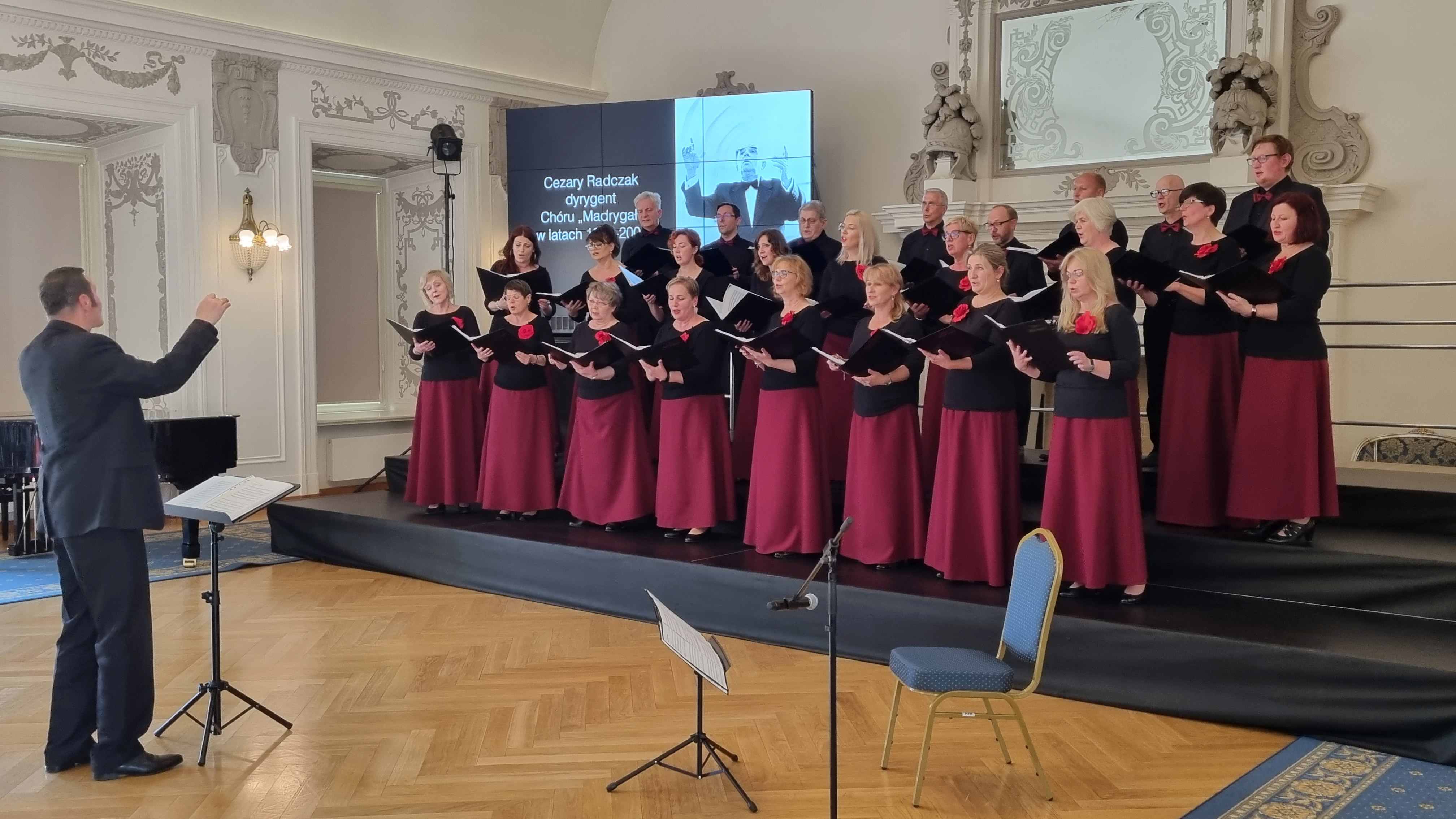 Cezaremu Radczakowi w hołdzie zaśpiewali w Sali Królewskiej