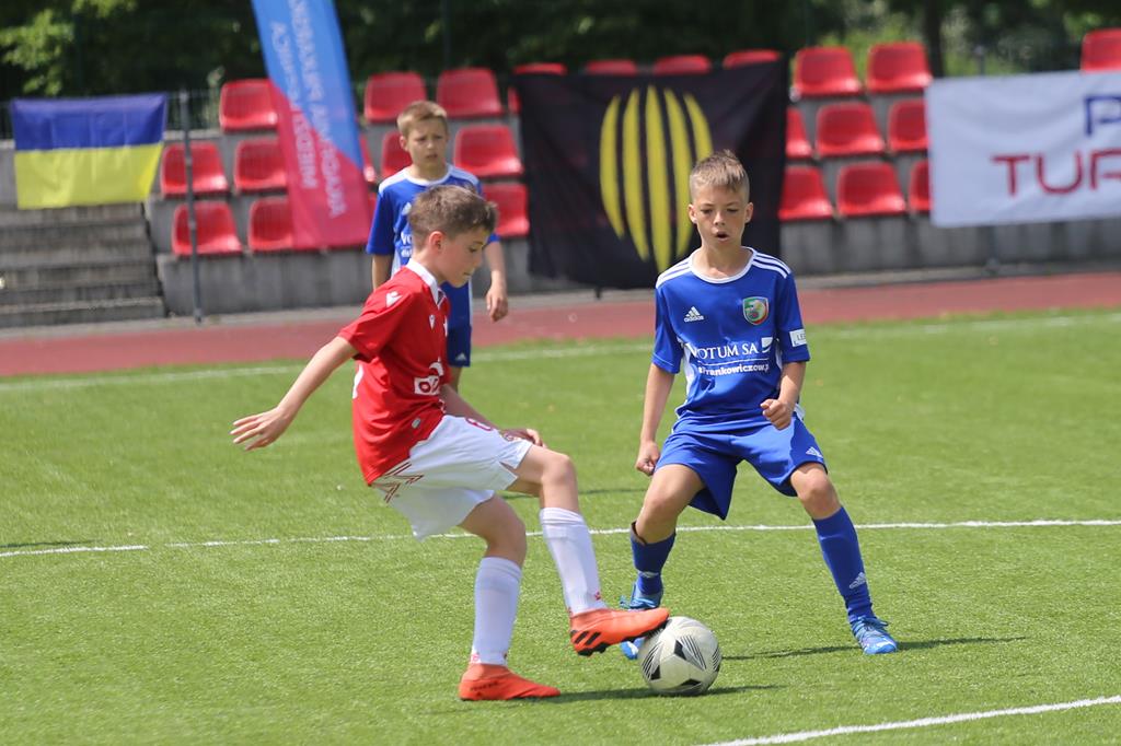 Na czterech boiskach trwała rywalizacja na Miedź Legnica Cup