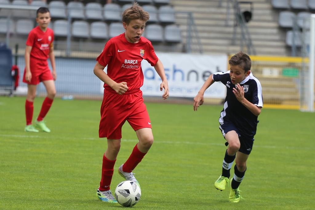 Na czterech boiskach trwała rywalizacja na Miedź Legnica Cup