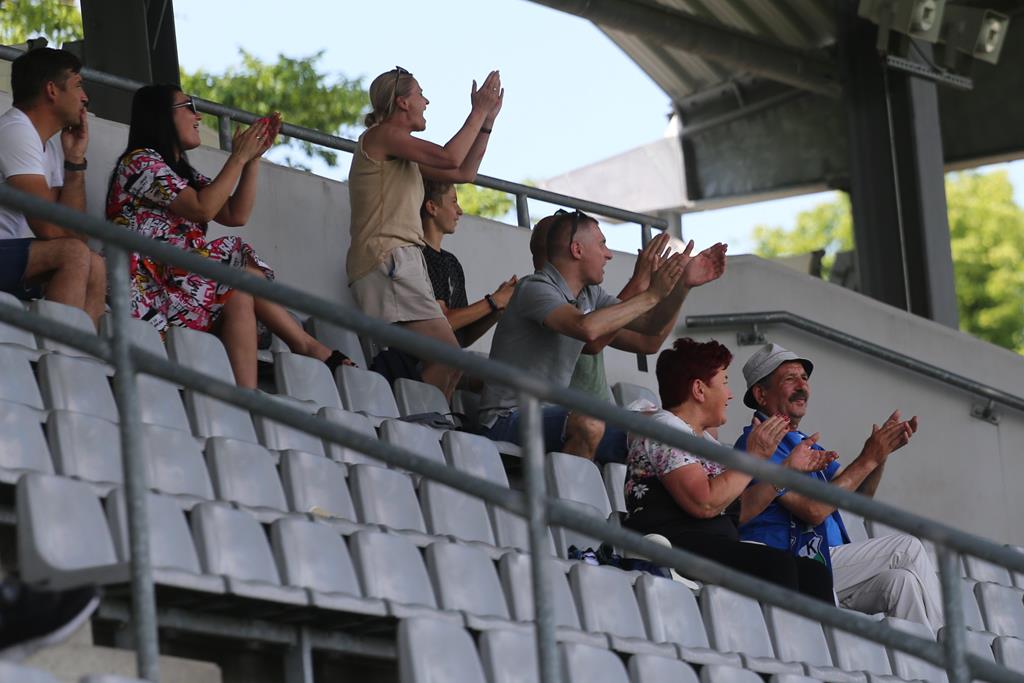Na czterech boiskach trwała rywalizacja na Miedź Legnica Cup